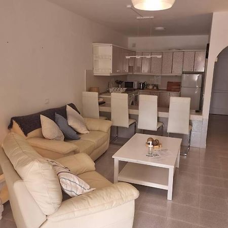 Casa Gales: Relax Next To The Sea Apartment For Families Corralejo Ngoại thất bức ảnh